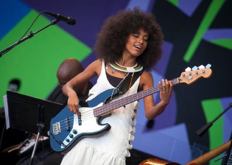 Who Are The Best Female Bass Players In History?