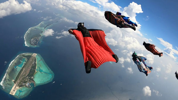 Wingsuit Sky Diving.